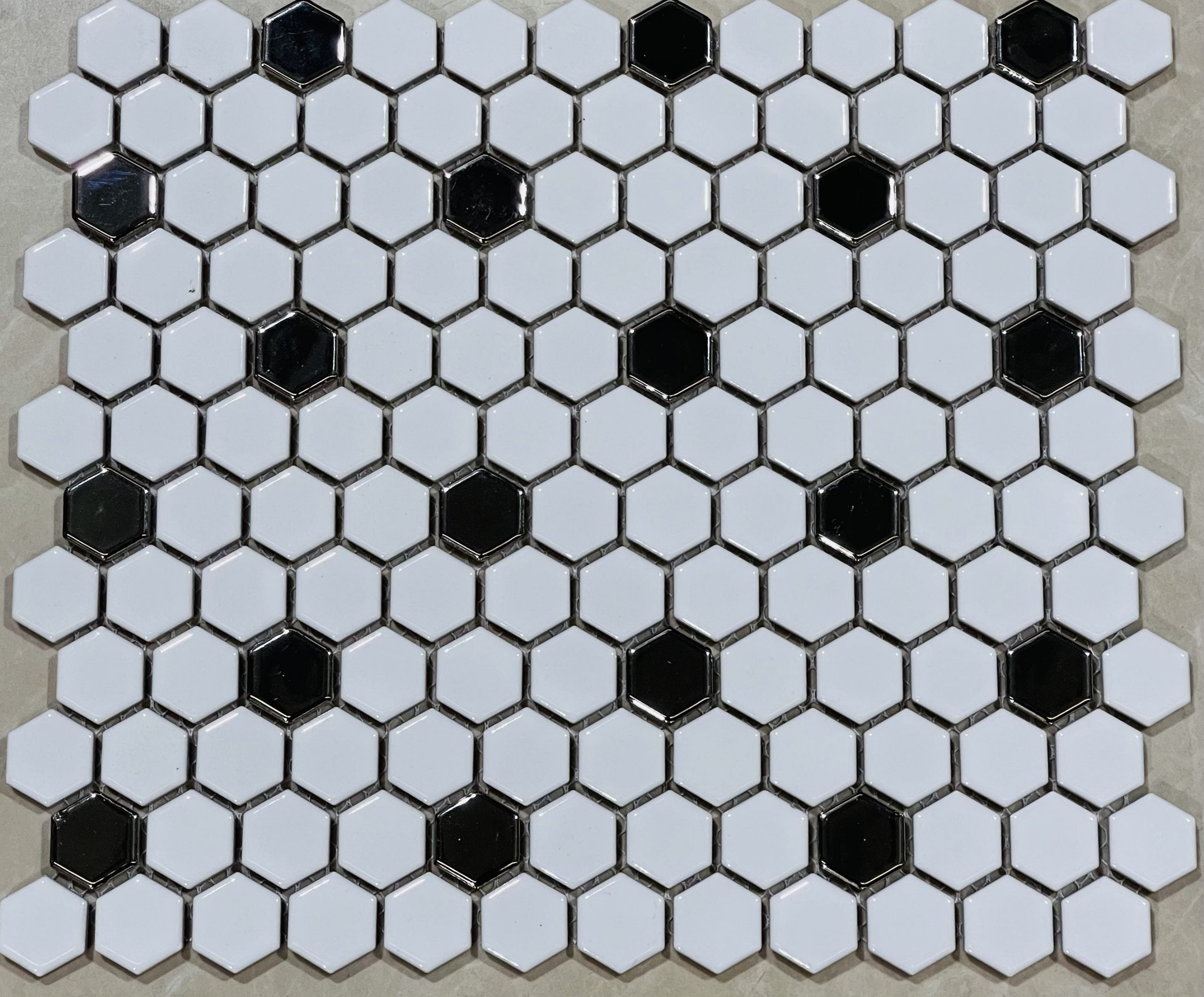 PENNY HEX WHITE SILVER GLOSS