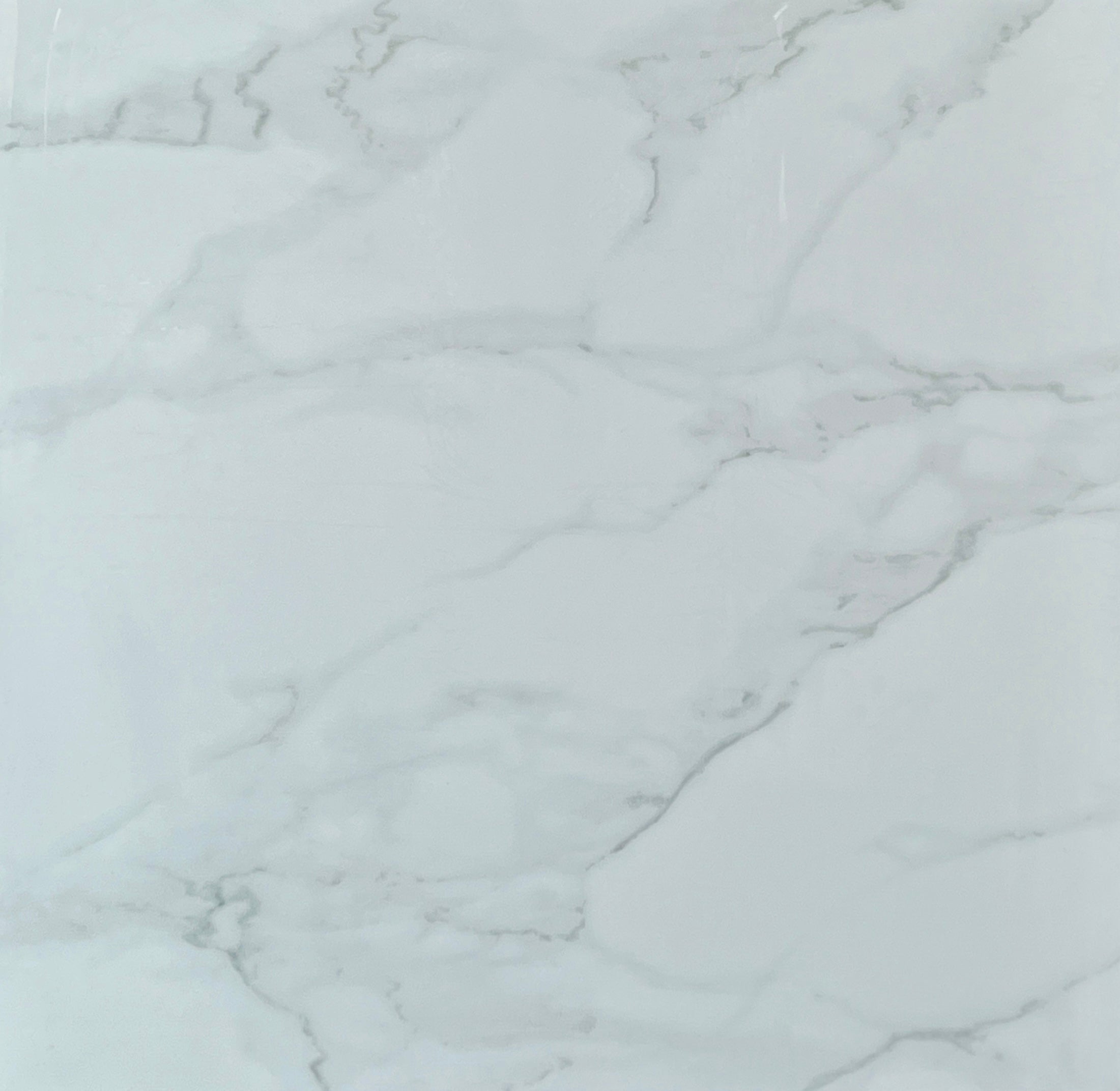 CLASSIC CARRARA GLOSS 600x600mm