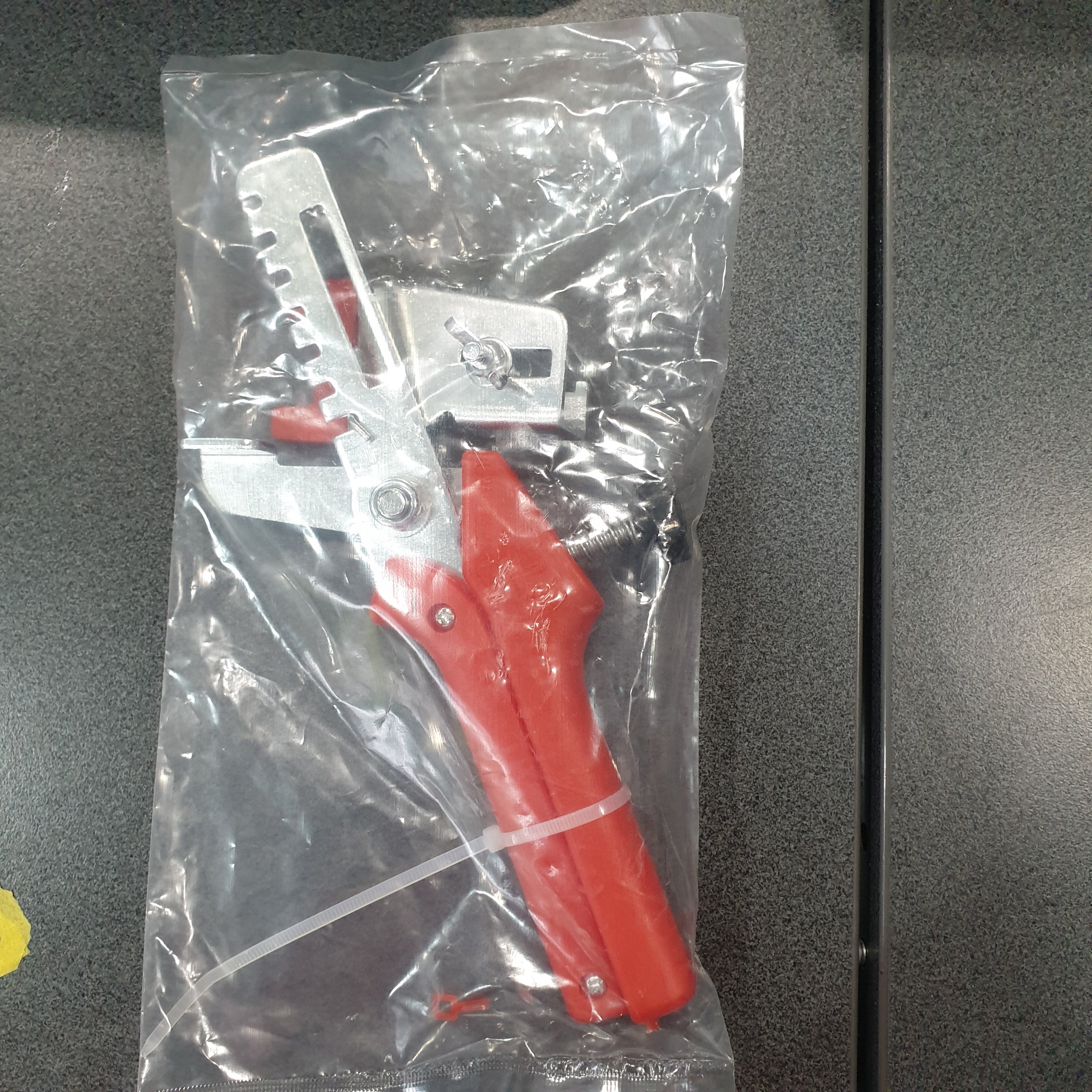 Tile Leveling System - Wedge